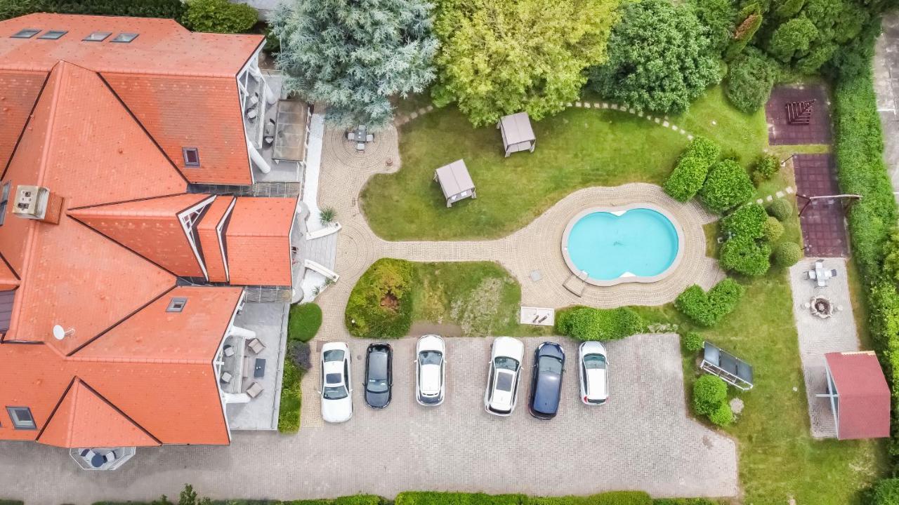 Hotel Clariss 巴拉顿诺尔马迪 外观 照片