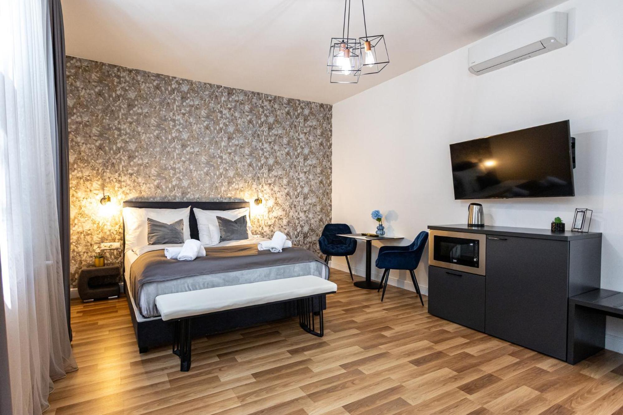 Hotel Clariss 巴拉顿诺尔马迪 外观 照片