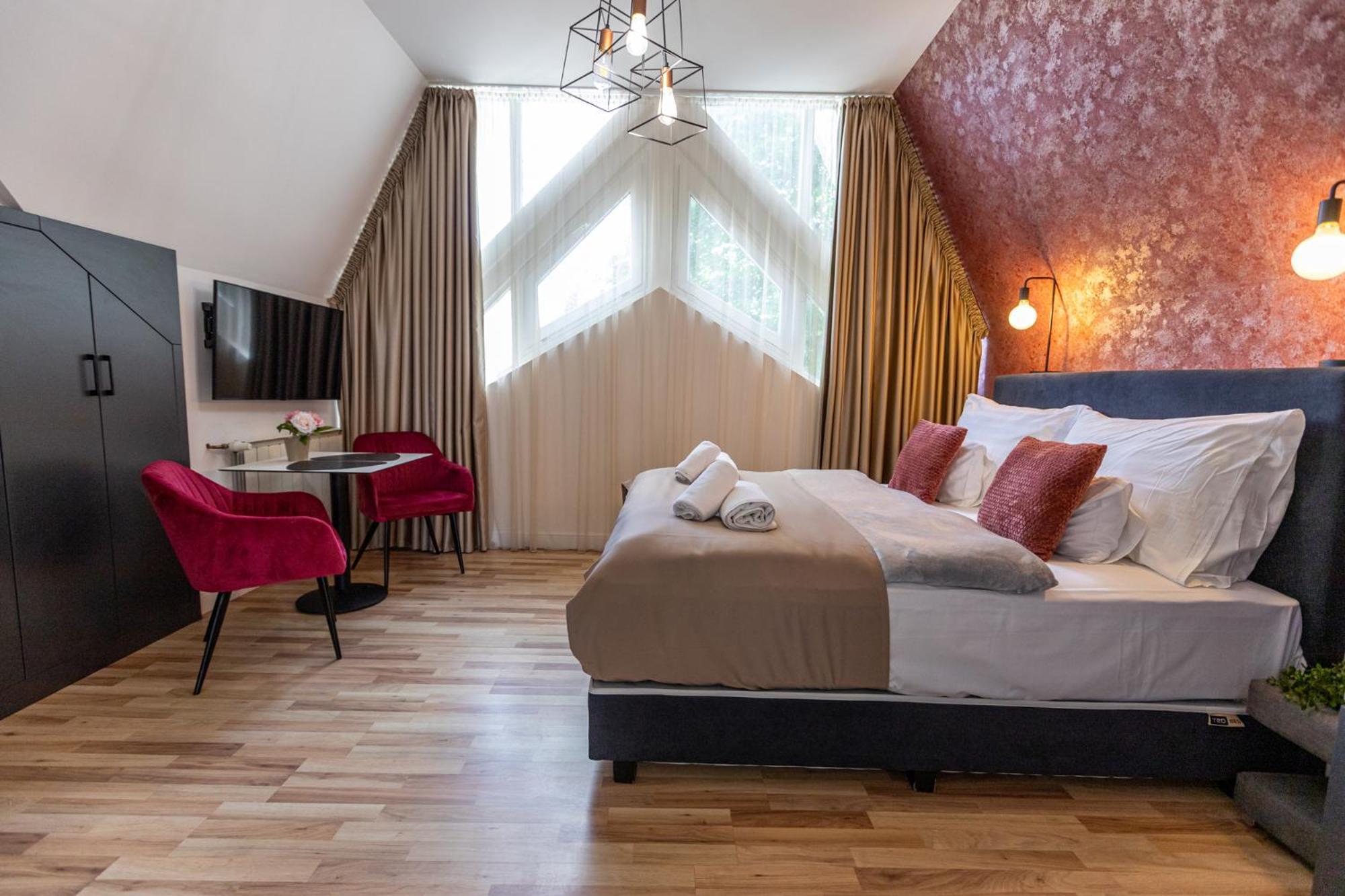 Hotel Clariss 巴拉顿诺尔马迪 外观 照片